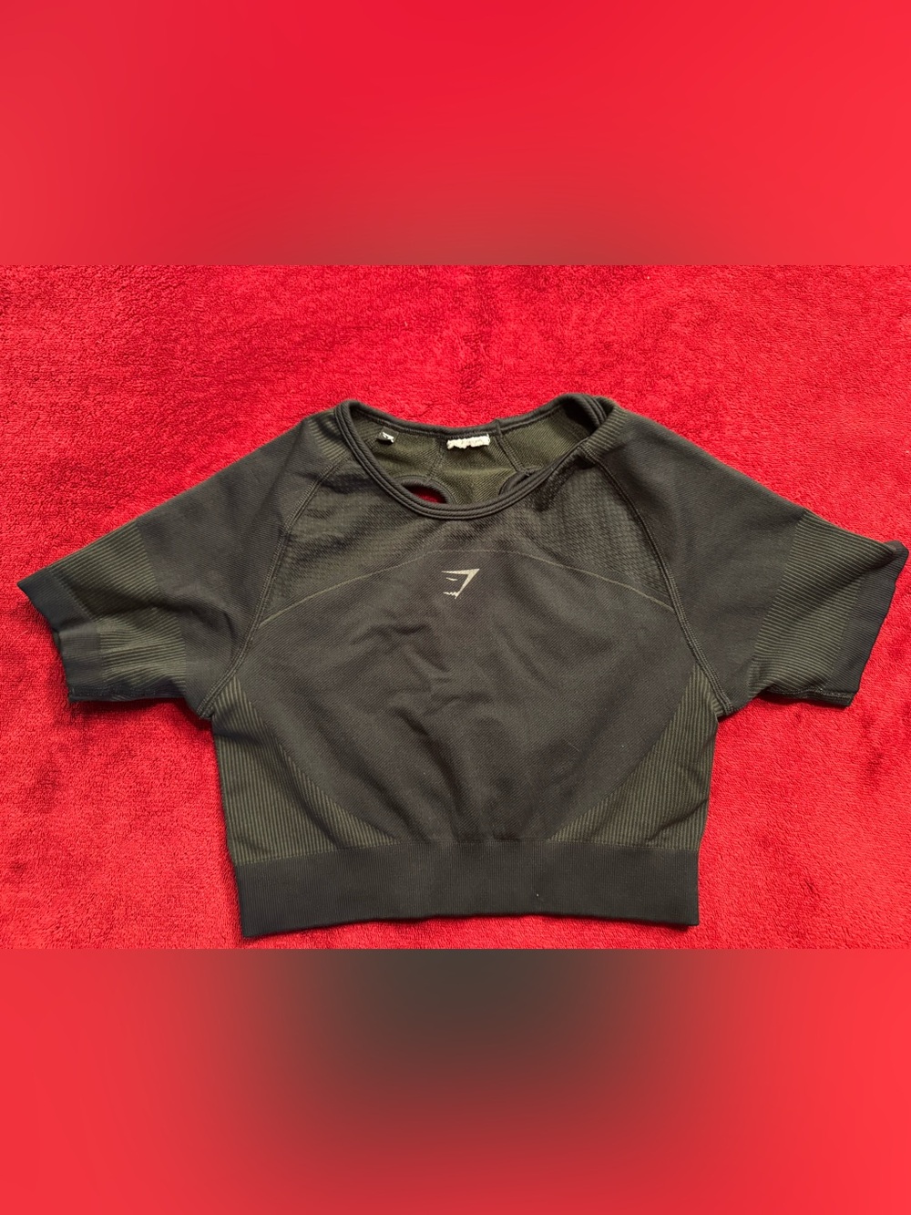 Gymshark Black Seamless Crop Tee with Reflective Logo